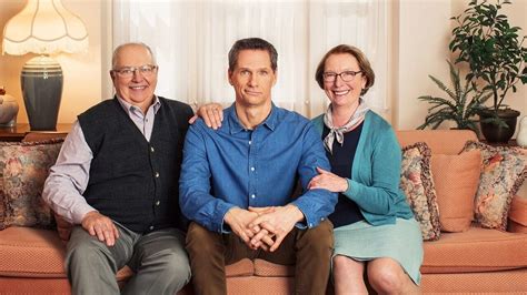 Une troisième saison confirmée pour «Discussions avec mes parents» | HuffPost Québec Divertissement