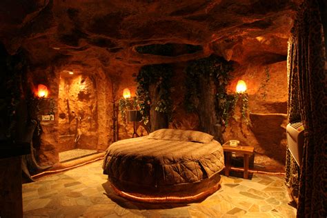 #alice in wonderland theme bedroom #fantasy bedroom #child's bedroom ideas #fairy tale bedroom. A Tour of the Cave Room | unusual abodes (some for sale ...