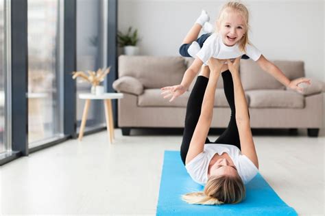 Nursing athletic wear makes it possible for you to include breastfeeding in your exercise plans. 30 minute workout for busy moms | HealthNews24Seven