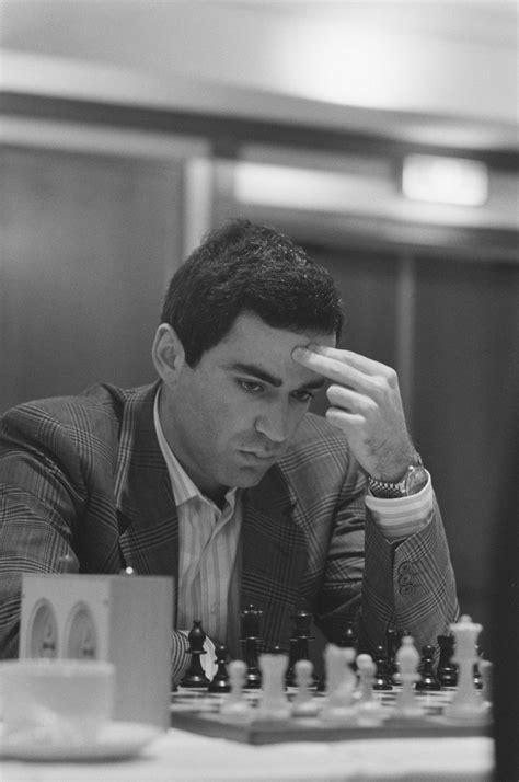 This book is our attempt to create a teaching tool that advocates for the. Ajedrez, la lucha continúa: Kasparov - Nº2- G.Kasparov-J ...