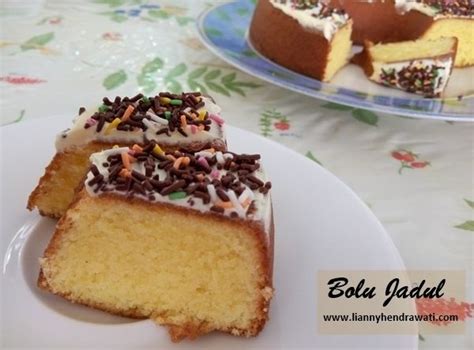 Ya, biasanya kita memakan tape dan singkong tanpa menambahkan apapun. Bolu Mentega 5 Telur Tanpa Sp Dan Bp - Resep Blackforest Tanpa Oven - Resep Saifullah.id ...