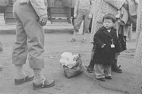 Doğru cevap a şıkkıdır.nedeni ise, 6 haziran 1944 tarihinde alman işgali altındaki fransa'ya i̇ngiliz ve abd birlikleri normandiya kıyılarından girdiler. Güçlü Ekonomi Japonya'nın Bugünlere Nasıl Geldiğini ...