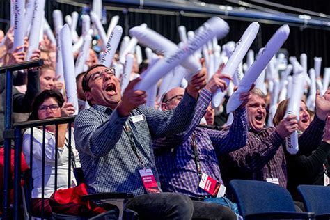 Swiss trend now, laaksonen, henri laaksonen, bautista agut, fronleichnam, french open 2021, sascha ruefer, rimac nevera, molly hurwitz, charlotte würdig. Super10Kampf Tickets - Ticketcorner