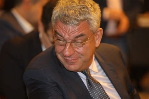 Mihai tudose's income source is mostly from being a successful politician. Ce marcă de mașină conduce premierul Mihai Tudose