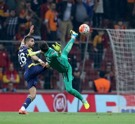 Find the perfect muslera stock photos and editorial news pictures from getty images. nestor fernando muslera micol #1237609 - uludağ sözlük galeri