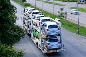 Shipping a car by train across country is almost the same as transporting it via a truck, but there is one vital difference. How Do I Transport My Car Cross Country? | Move.org