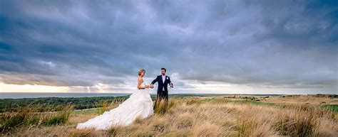 We keep updating latest wedding trends, photography on our blog. Wedding Photography Melbourne Unique and Amazing- aipp member @ Wedding Photography Melbourne ...