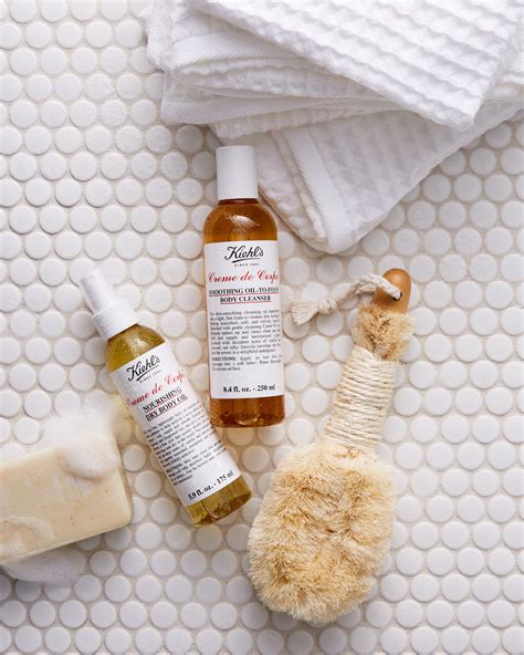 Laisse les cheveux lisses, forts et moins cassants. Kiehl's Since 1851 Introduces New Body Oils | News ...