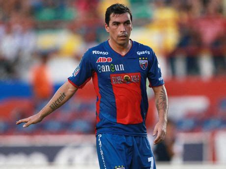 Jean paul pineda (unión la calera; Esteban Paredes: "Es complicado volver a Colo Colo, tengo ...