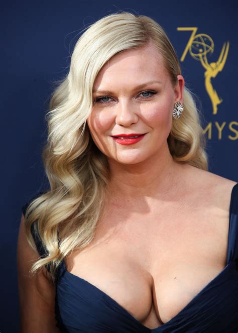 She gained recognition for her portrayal of the child vampire claudia in the horror film interview with the vampire. Kirsten Dunst - 70th Emmy Awards in LA 9/17/18 - CelebzToday