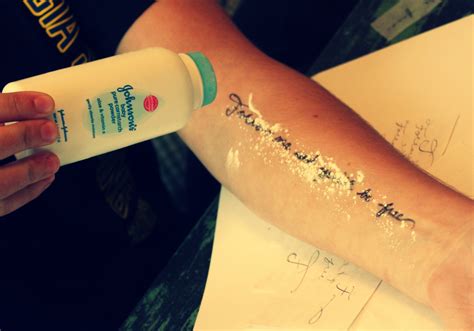 Wipe off any excess powder that doesn't stick to your skin. How To Make Your Own Temporary Tattoo Without Baby Powder