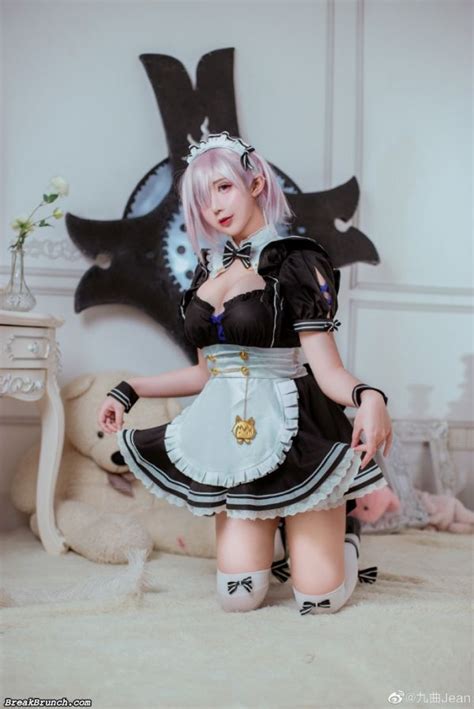 Castle of the distant utopia 盾兵玛修·基列莱特の. FGO Mash Kyrielight cosplay by JIUQUCKA (7 photos ...