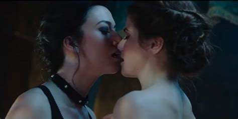 Auf moviepilot findest du alle aktuellen the carmilla movie trailer in hd qualität! The Carmilla Movie Trailer Is Here to Break Your Brain and ...
