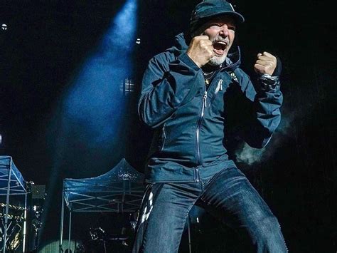 Ascolta il meglio di vasco qui: Vasco Rossi a Firenze Rocks 2020? C'è già chi cerca i ...