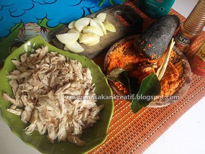 Resep semur ayam diacara kondangan / resep roti ma. Resep Ayam Suwir Hajatan Bumbu Kering Meresap | Resep ayam ...