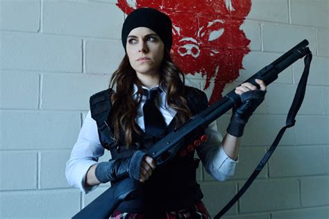 There is something pleasurable about bingeing your way through a series that's guaranteed a. 12 Monkeys : Comment Jennifer est devenue le meilleur ...