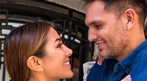 The actor, who is notoriously private about his dating life, posted a cute video of the pair to instagram and even liked a friend's. Rafael Olarra le pidió matrimonio a Natalia Mandiola en la ...