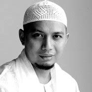 Ayah arifin ilham masih keturunan ketujuh syeh. Beginilah Kisah Seorang Ust. Arifin Ilham ~ Khairul Atma