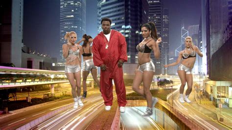 Exclusive: Craig Robinson Talks Hot Tub Time Machine 2 ...