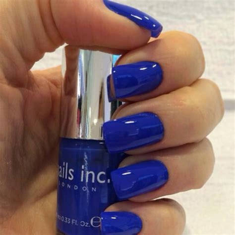 Maybe you would like to learn more about one of these? Diseño de uñas en azul eléctrico | Uñas azules, Uñas azul ...