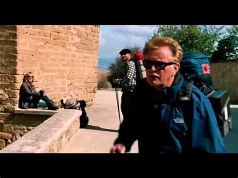 The long walk sendiri ditulis naskahnya oleh mattie do yang juga menyutradarainya dalam karya ketiganya. The Way Trailer - The Way Movie Trailer - YouTube