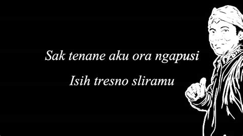 verse 1 g bm c g d sewu kuto uwis tak liwati sewu ati tak takoni g bm c g d nanging kabeh podo ra ngerteni. Didi kempot -Sewu Kuto Lyric - YouTube