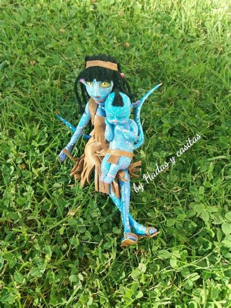 Or will he be eaten? mother avatar with her little baby,Baby avatar miniature ...