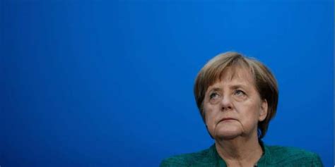 Unter bezug auf interne dokumente des gesundheitsministeriums. Jens Spahn zeigt seinen schönen Ehemann Daniel Funke
