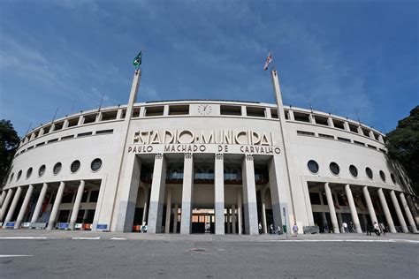 E o pacaembu não é só futebol. Prefeitura de SP anuncia proposta de concessão do estádio ...