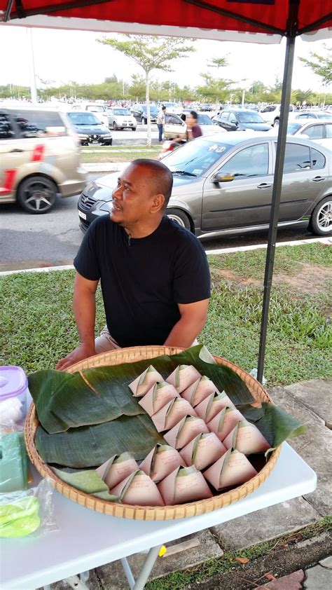 2nd & 3rd floor, lot pt 35421, pt 35422, pt 35423, dataran austin, jalan gong badak, kampung wakaf tembesu21300kuala terengganumalasia. Terengganu My Heritage: Nasi Lemak Kak Yong hanya RM1.50 ...