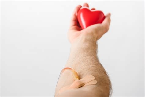 O dia mundial do doador de sangue enfatiza a doação voluntária. Diário de Taubaté e Região - Dia Mundial do Doador de ...