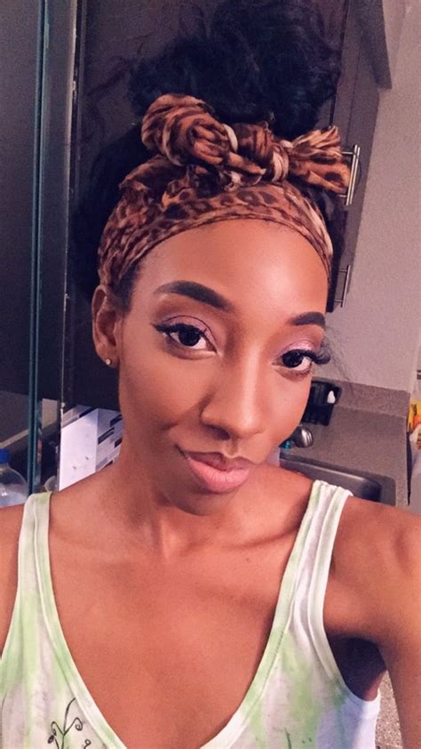 Before you think about how to glow up in one week, you should first look around you. Natural glow makeup | Natural glow makeup, Glowing makeup ...