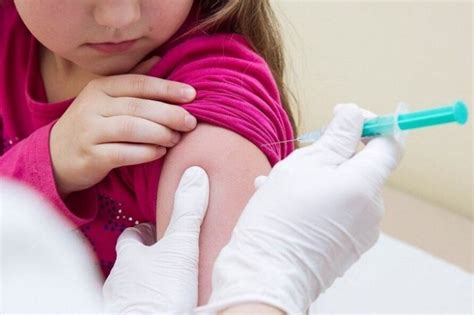 Мактабга бориш учун болаларни гриппга қарши эмлаш мажбурийми? | UzReport.news