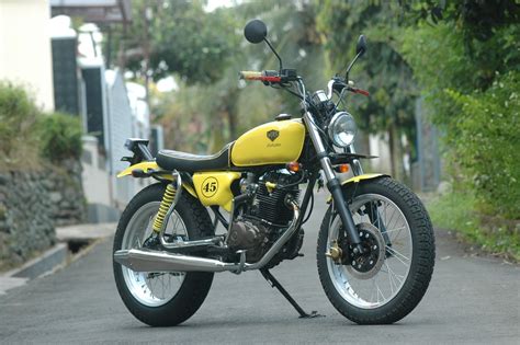 Galeri modifikasi motor dan mobil terkeren terbaru dari yamaha suzuki kawasaki honda toyota 31 gambar modifikasi motor byson new street fighter ala gp paling keren terbaru ialah sebagian dari. Tren Modifikasi Motor yang Sedang Populer Akhir-akhir ini