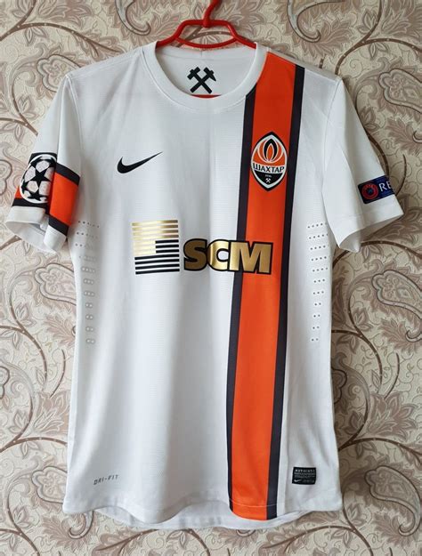Due to the war conditions in the eastern ukraine, shakhtar temporary venue for its home matches has changed several times, while it was announced that the team will use training facilities in kyiv. Shakhtar Donetsk Away football shirt 2012 - 2014 ...