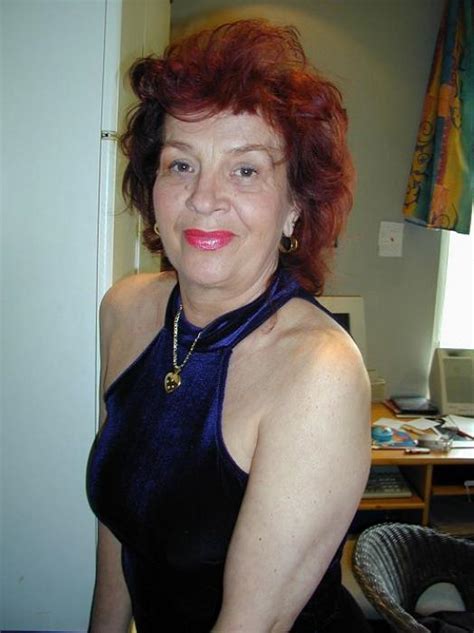 Belle femme nue mature language:fr. Plan cul | Femme mature cherche plan sexe avec jeune homme