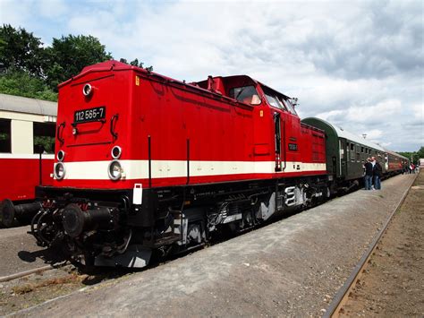 Check spelling or type a new query. 112 565-7 mit Sonderzug aus Chemnitz nach Dampfloktreffens ...