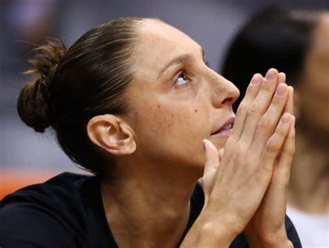 That, in essence, defines diana taurasi, regardless of what you call her (the white mamba, dt, dee, g.o.a.t., etc.). Diana Taurasi Shoe Size and Body Measurements - Celebrity ...