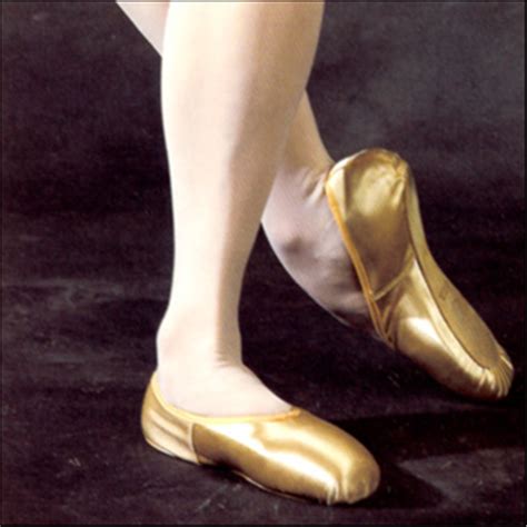 Free returns on eligible items. Freed Studio Pointe Shoe by Freed of London : Freed Studio ...