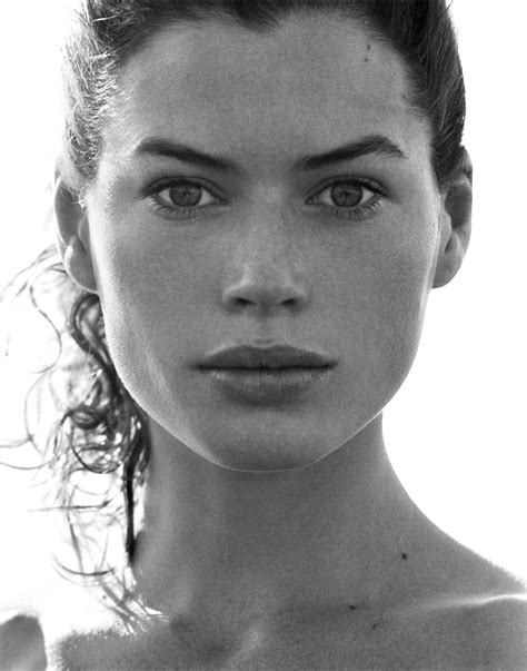 We come in many different shapes and sizes. Carre Otis photo 129 of 169 pics, wallpaper - photo ...