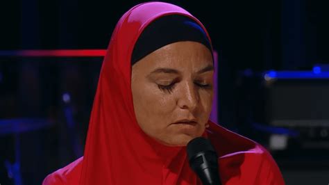 Sinéad o'connor hat vier kinder. Sinead O'Connor livre une prestation époustouflante dans ...