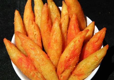 Buat cemilan yang asin pedes dan gurih simple dan ekonomis yuk yorobun:b Cemilan 2 Bahan : Pempek Nasi (cemilan enak 2 Bahan ...