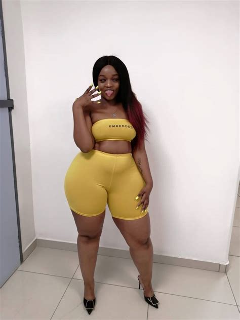 Legs open wide, thick lips. Mzansi Thick BBW 18+ | Facebook