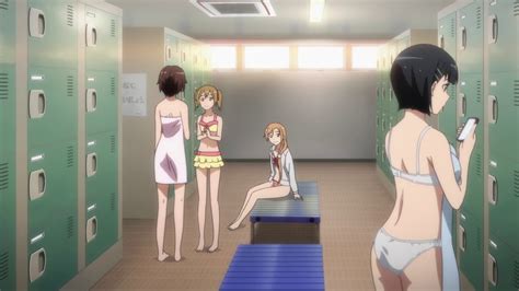 Usually contain a large open area with benches to change, along with a number of lockers, urinals and showers. Sword Art Online - Extra Edition - Picture #106 - Ik` Ilote 5