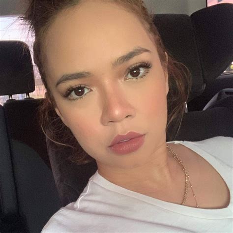 Jika merasakan air masak antara minuman yang tidak sedap, cuba gantikan dengan air berperisa yang dibancuh kurang manis demi membekalkan air mencukupi kepada tubuh. Berita TV Malaysia: Artis Hot Melayu Nora Danish