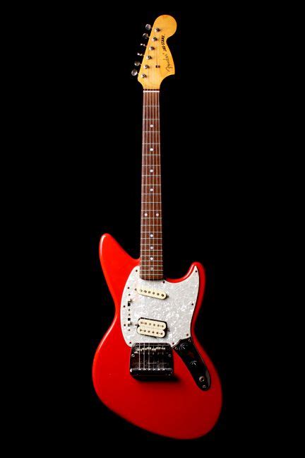 Upon getting a guitar on his 14th birthday kurt first started to learn songs from bands such as led zeppelin before moving on to composing his own music. Fender 50th Anniversary Kurt Cobain Jag-Stang Fiesta Red ...