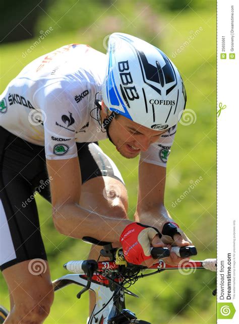 His best results are 1st place in gc arctic race of norway, 1st place in gc vuelta a burgos and 1st place in stage vuelta a españa. R.TAARAMAE (COF - EST) redaktionelles foto. Bild von ...