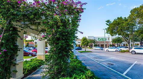 It is anchored by a 54,000 sf publix supermarket and includes 80,000 sf of quality retail and restaurant tenants. Garden Shops at Boca - Southeast Centers