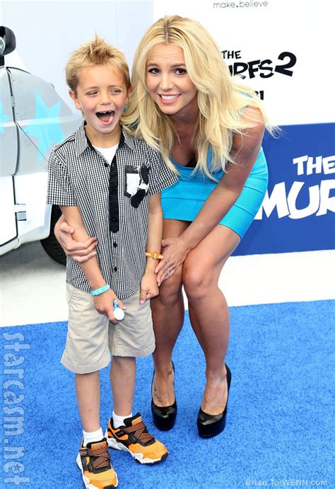 Britney spears' son, jayden james federline called his grandfather a d**k and claimed his mom might quit music in an instagram live video. PHOTOS Britney Spears and sons Sean Preston and Jayden ...