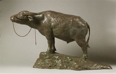 Bull_bronze sculpture by Hsu Tung Han | Sculpture, Bronze sculpture, Lion sculpture
